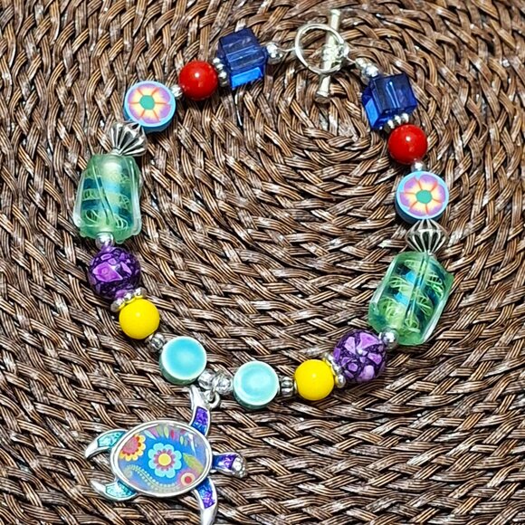 Artisan Hand Crafted Bracelet Turtle Flower Colorful Beaded OSFM - Picture 2 of 10
